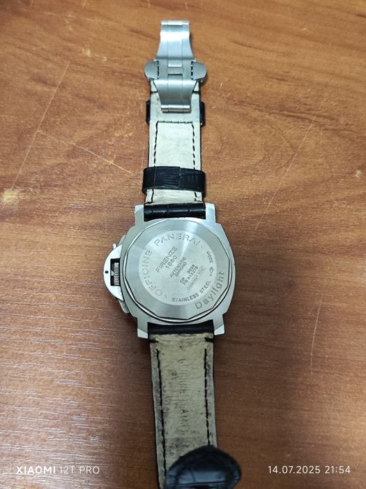 Продам часы Luminator PANERAI