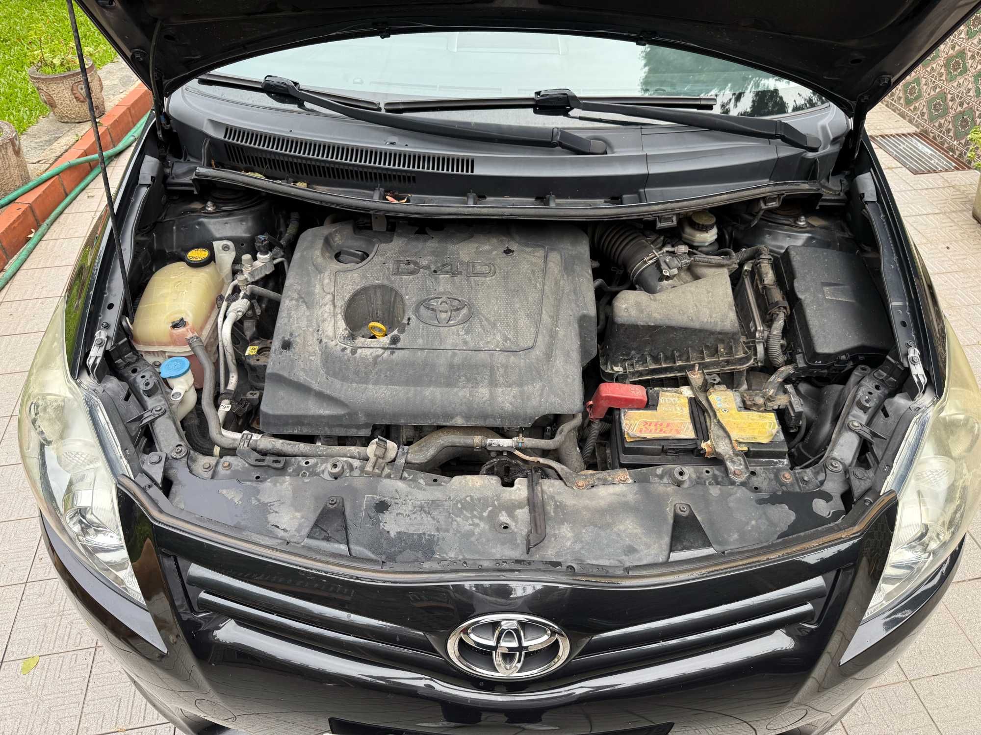 Toyota Auris 1.4 D-4D Pack Sport