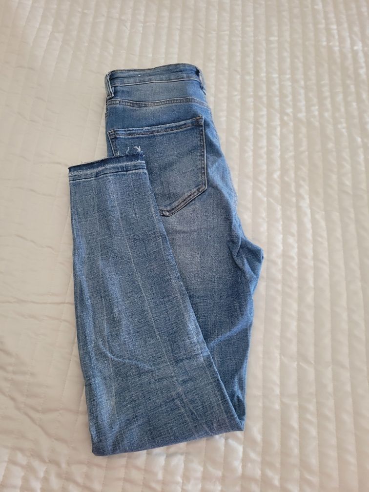 Calças skinny High Stradivarius