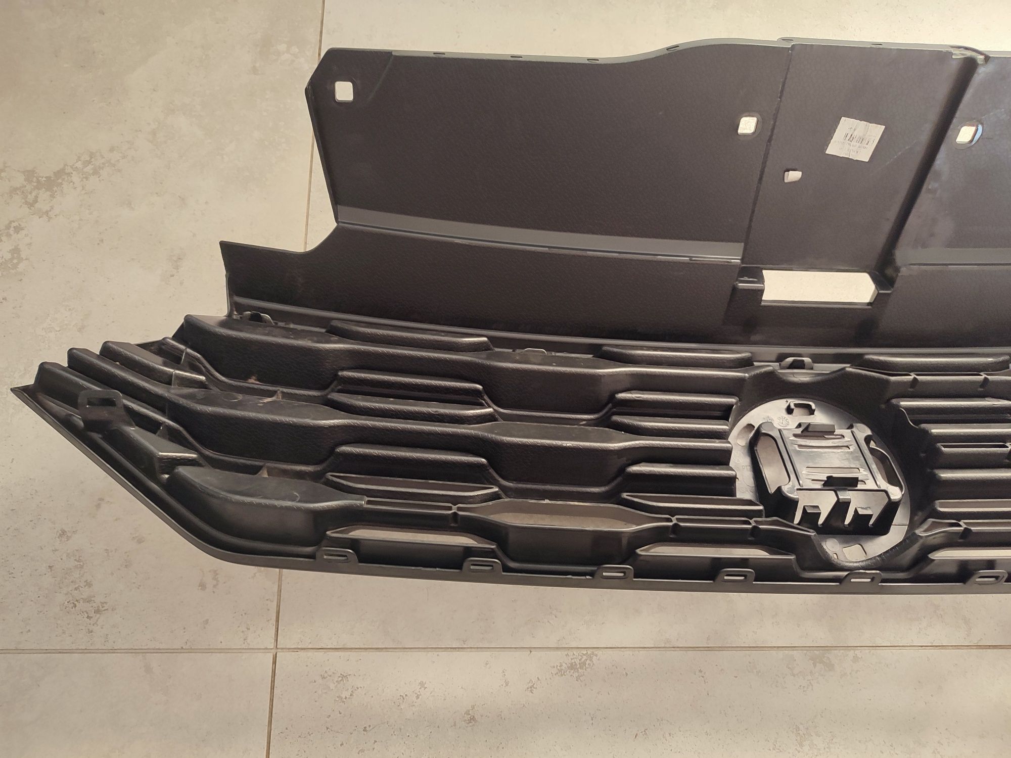 Grill Atrapa VW T-Roc 2GA 17r-22r Oryginał