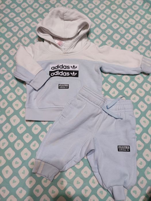 Продам речі на хлопчика лотом від0- 6 міс