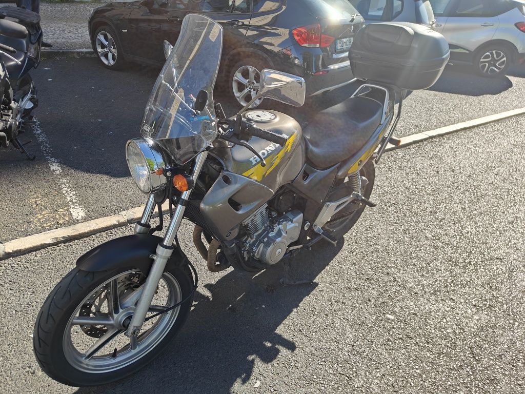 Mota Honda CB 500 97