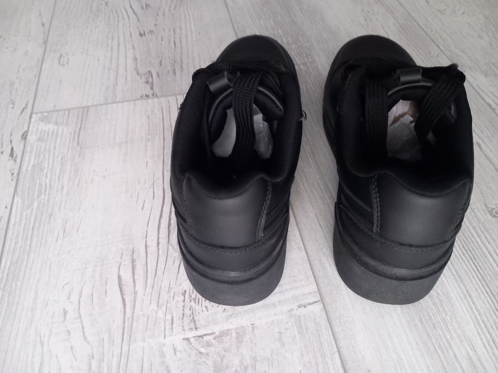 Czarne buty NOWE sneakersy na platformie  Americanos