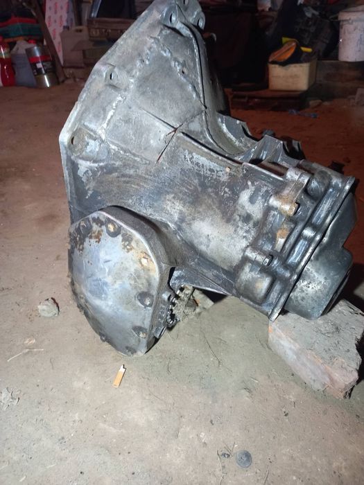 Продам коробку Ф17