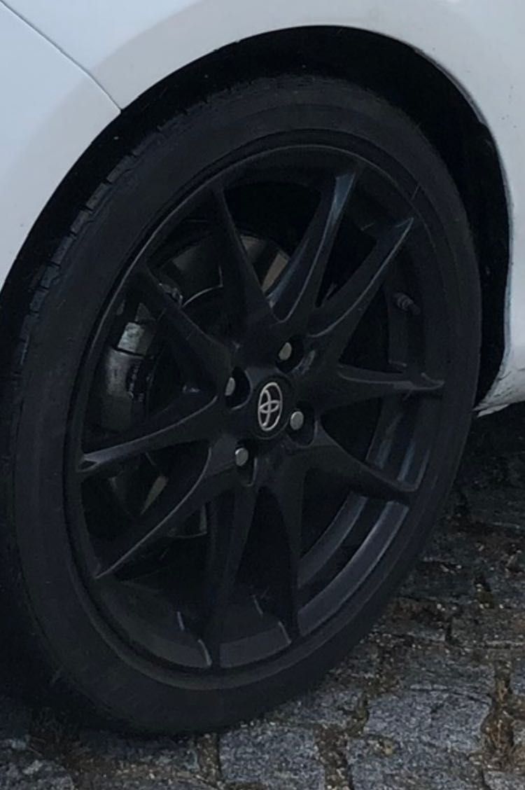 Jantes Toyota Yaris 17”