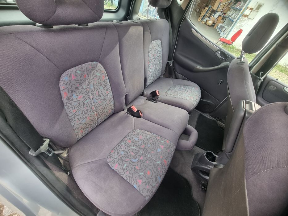 Mercedes 190 Ano 2003