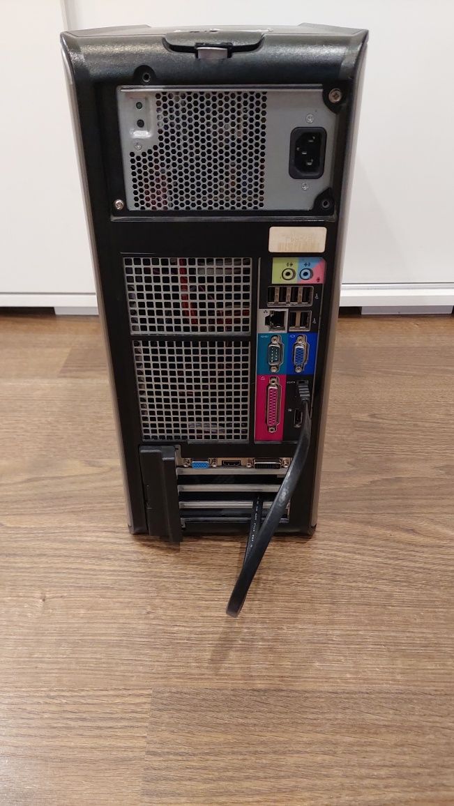 Optiplex 780 MT, E8500 3,16GHz, 8GB RAM, GT210 1GB, bez dysków