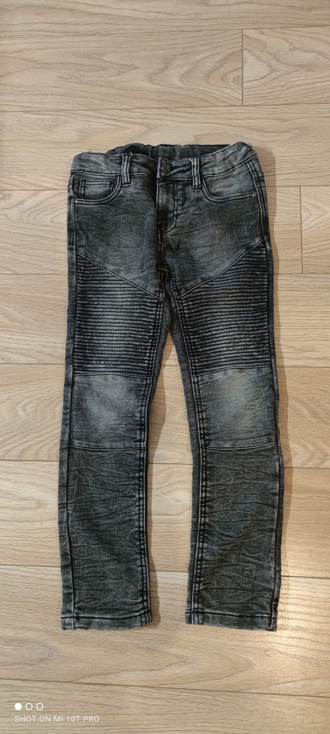 spodnie jeansy chłopięce 134