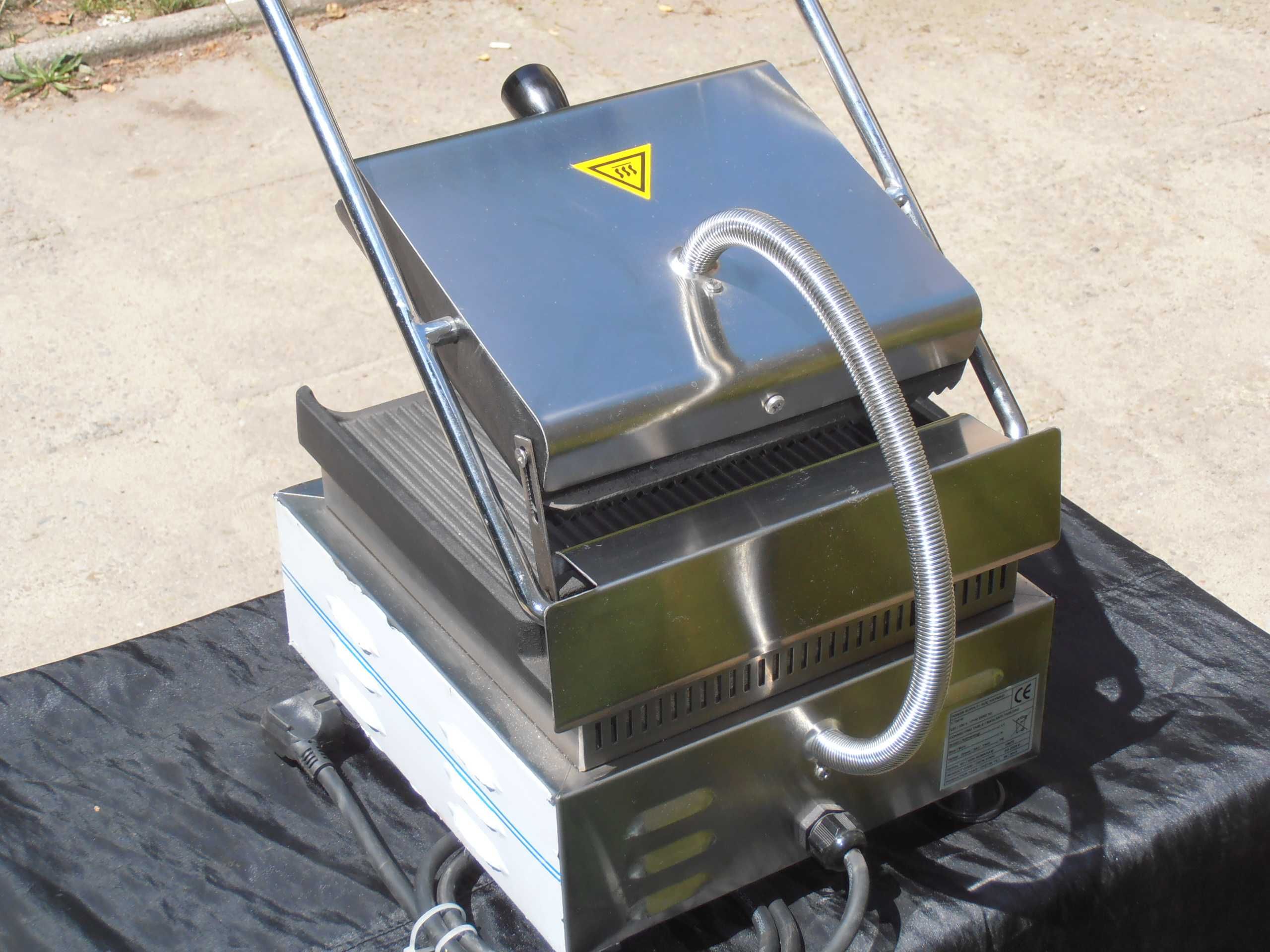 Grill kontaktowy GMG KG2525E. Wyprzedaż!
