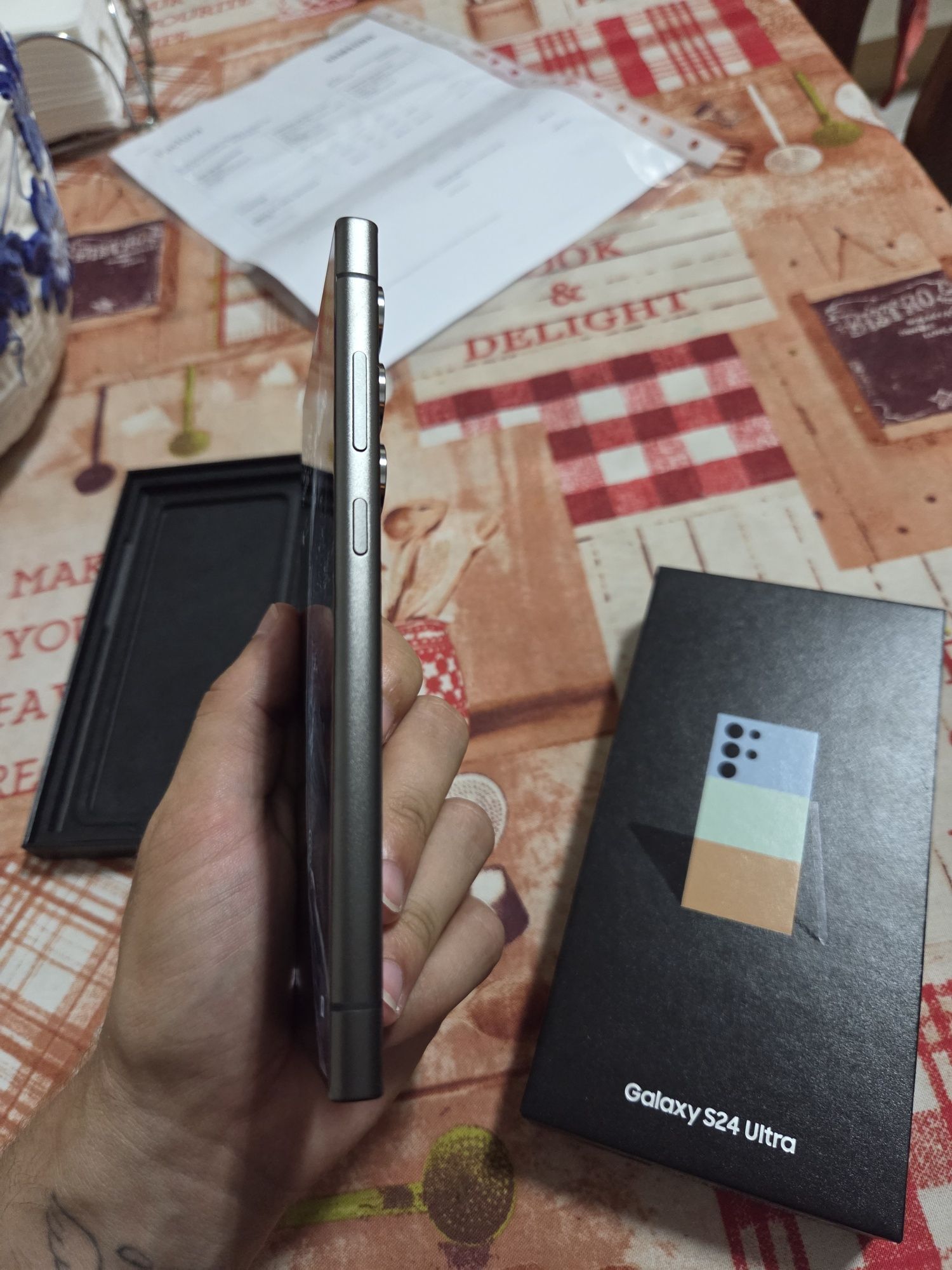 Samsung S24 Ultra 512Gb titanium green