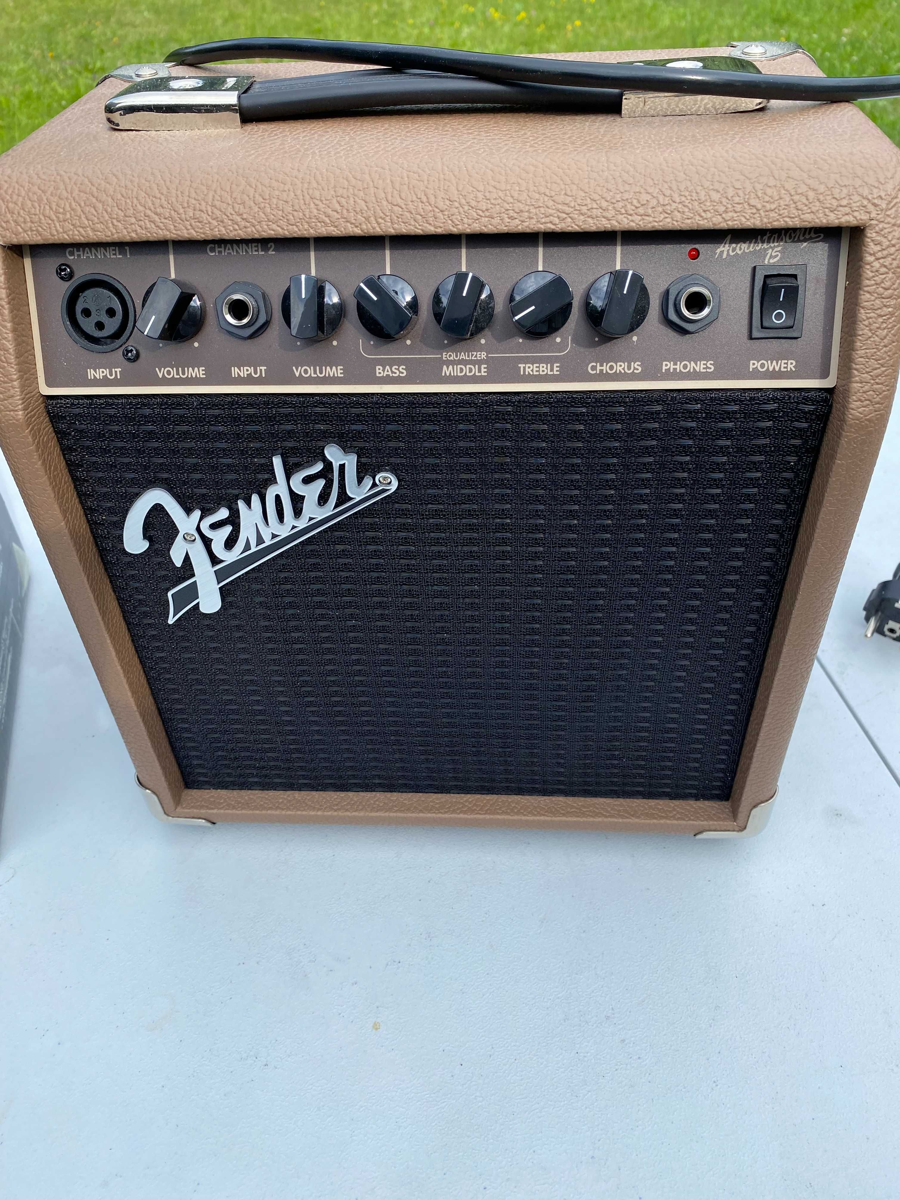 Gitara ze wzmacniaczem  Fender Acoustasonic 15 + mikrofon wokalny