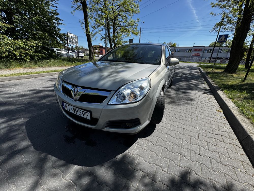 Opel vectra 1.8 benzyna zarejestrowany anglik  maly przebieg