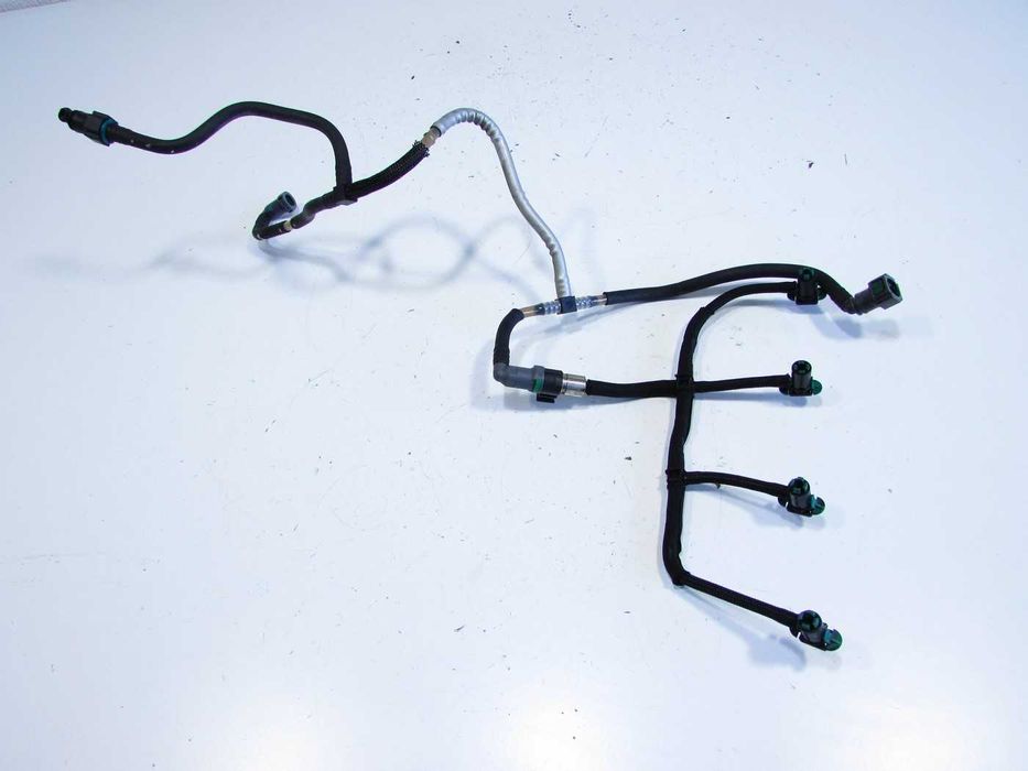 Przewód przelew paliwa rurki citroen c-crosser peugeot 4007 2.2 hdi