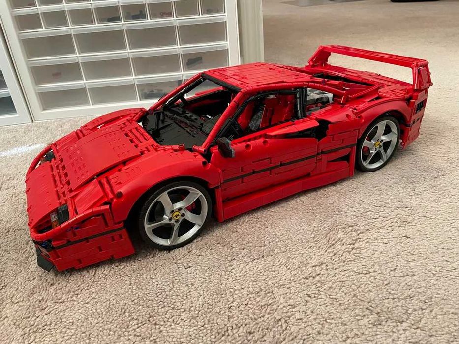 Конструктор Technic Ferrari F40. 1:8 4026 деталей
