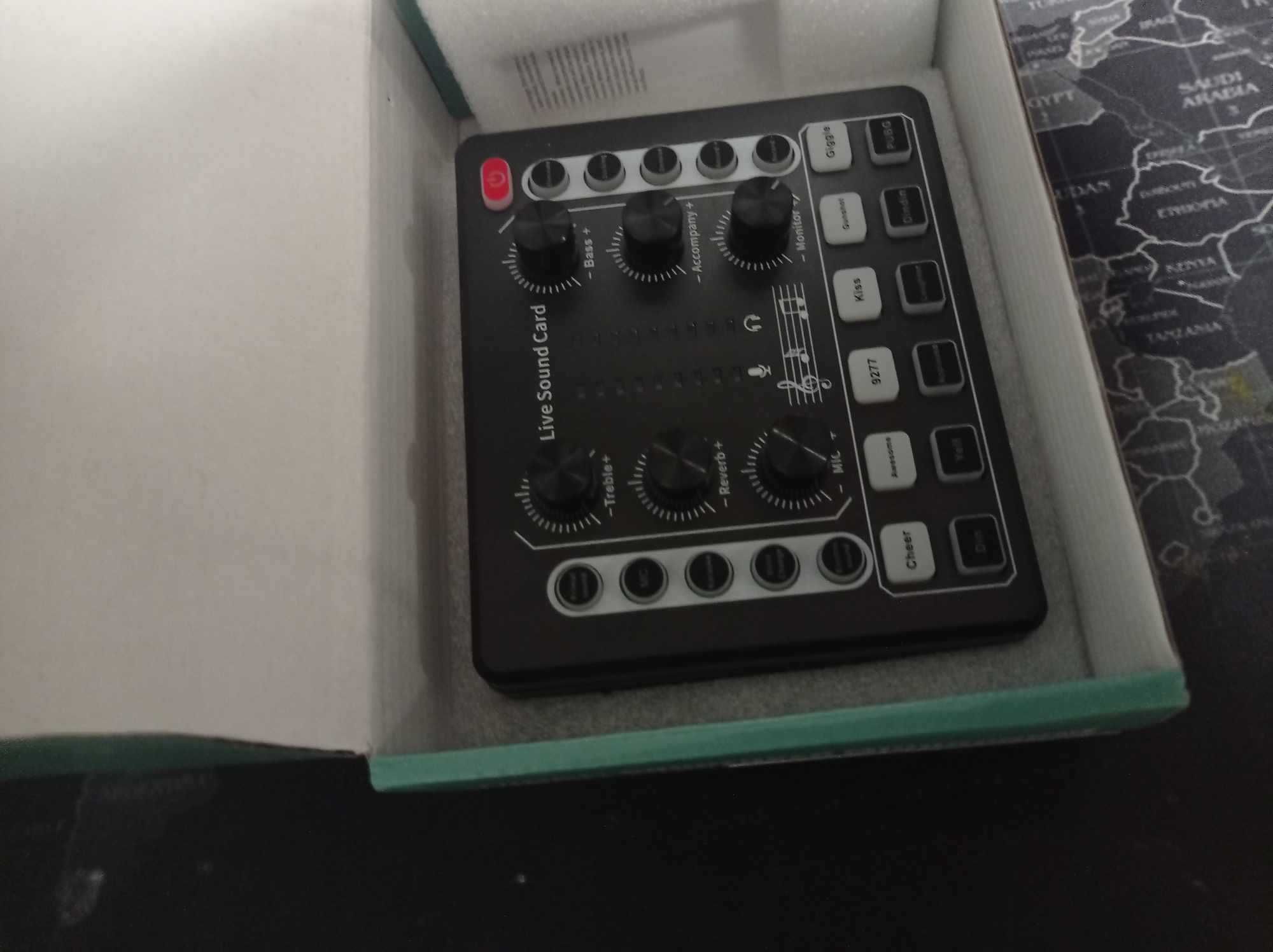 Sound Card M8 do gier/streamingu. bez okablowania