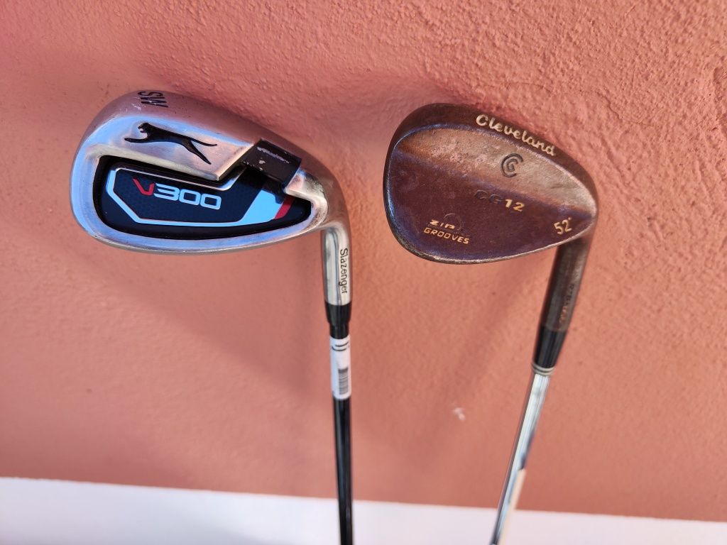 Tacos golfe Cleveland e Slazenger (wedges)