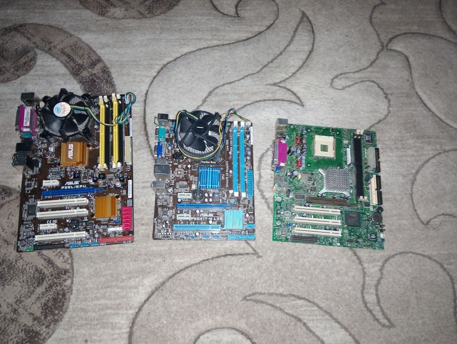 Продаю материнські плати всі робочі