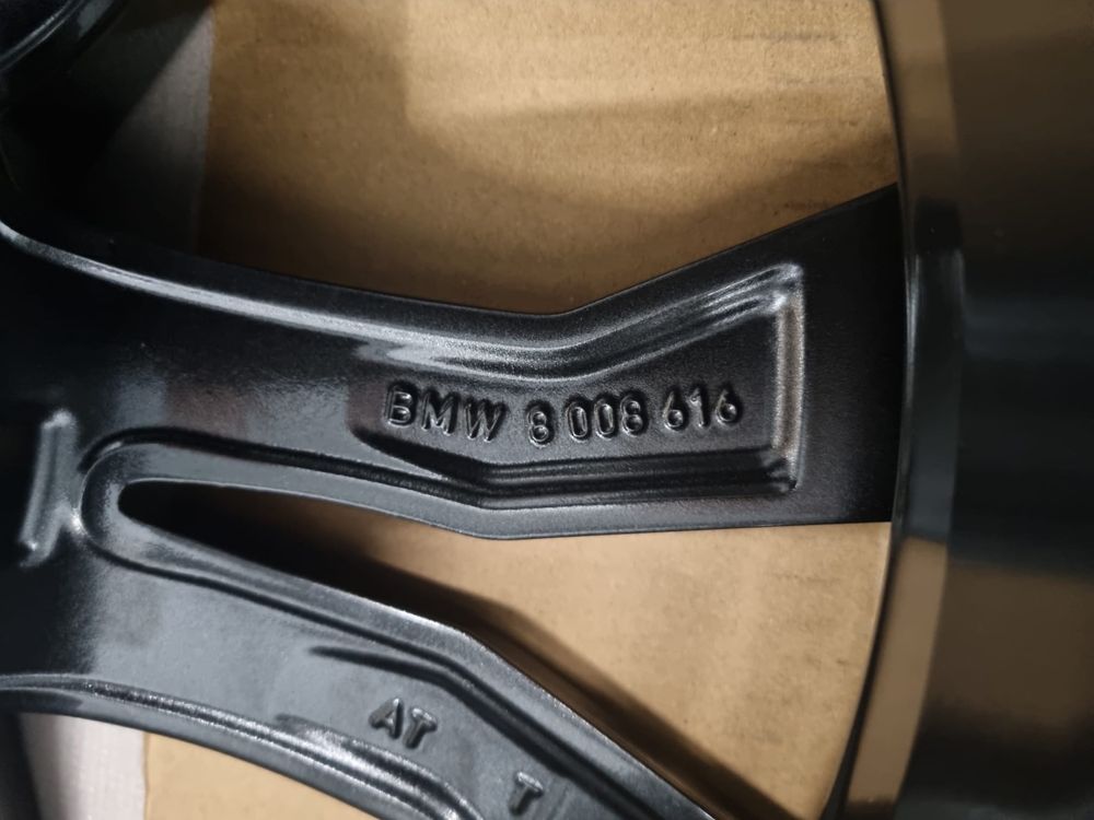 NOWE ORYGINALNE felgi BMW X1 F48 X2 F39 M715 19" M Pakiet