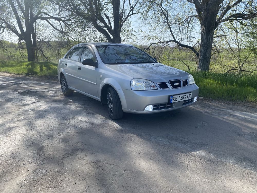 Доглянутий Лачетті