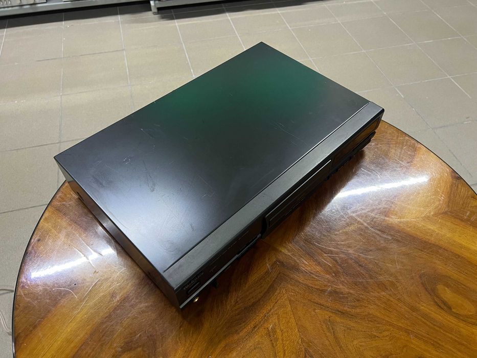 Odtwarzacz płyt CD Technics SL-PG490 Audio Room