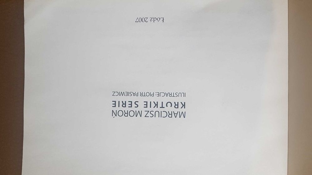 Krótkie serie Mariusz Moroń ilustracje Piotr Pasiewicz