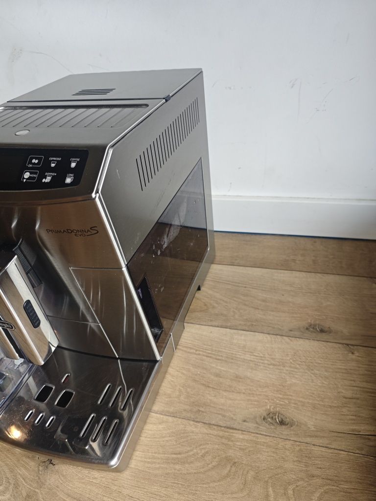 Ekspres ciśnieniowy delonghi primadonna evo s bardzo ładny mało używan
