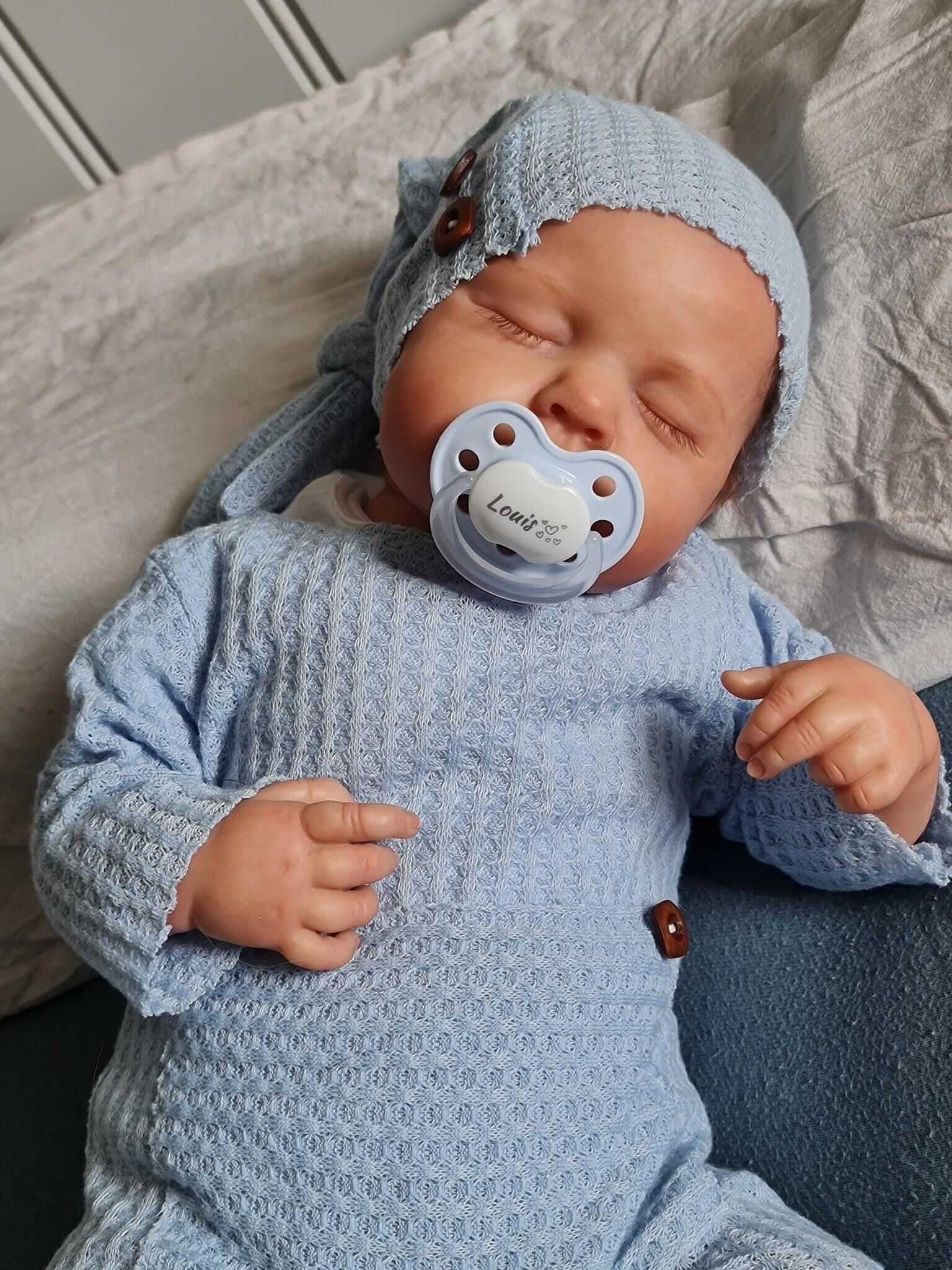 NOWOŚĆ ! Perfekcyjnie Wykonana Lalka Niemowlak Niebieskie Body