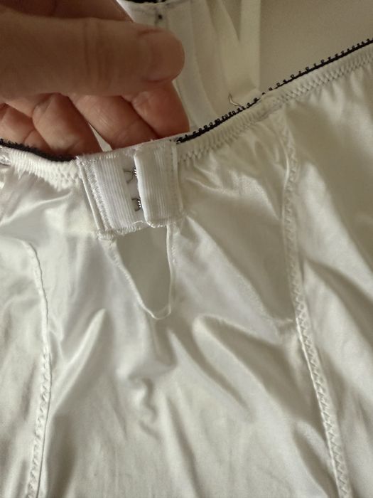 Корсет з підвʼязками 34 B