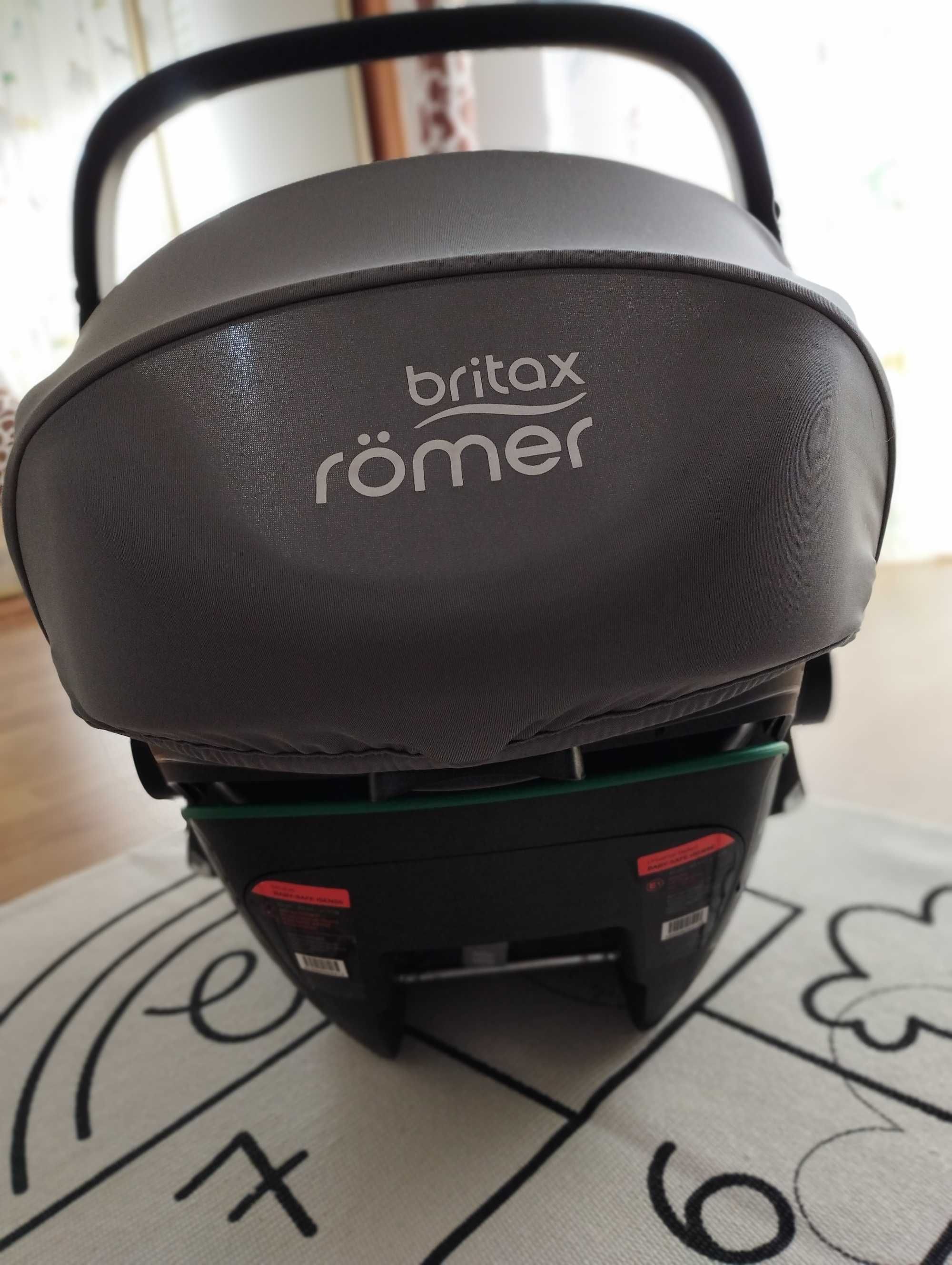 Cadeira auto baby-safe 3 i-size Britax Romer