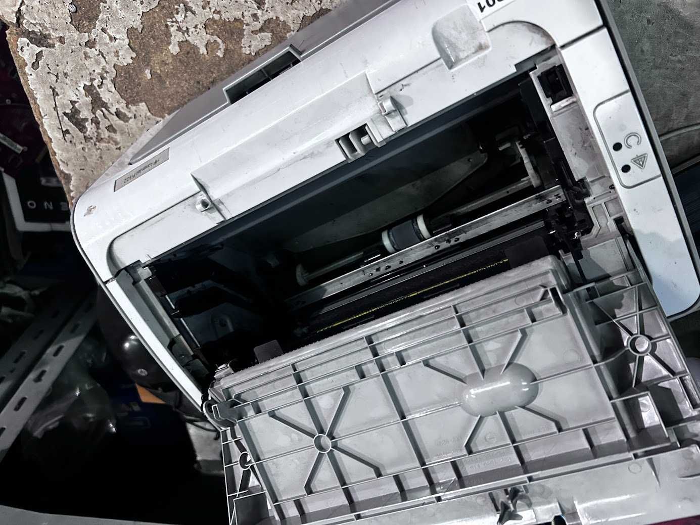 Принтер лазерний HP LaserJet P1102