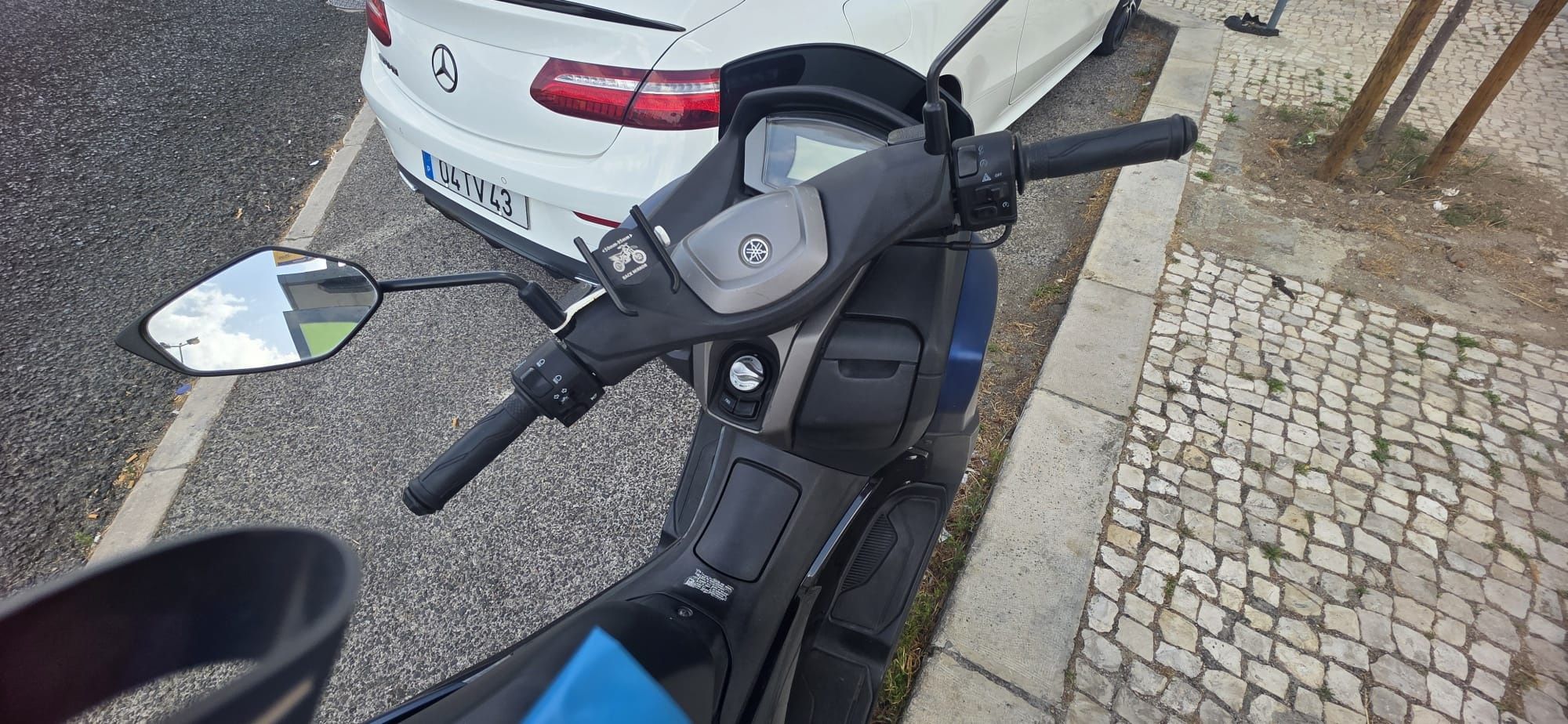 Vendo nmax 2021 impecavel  azul matte