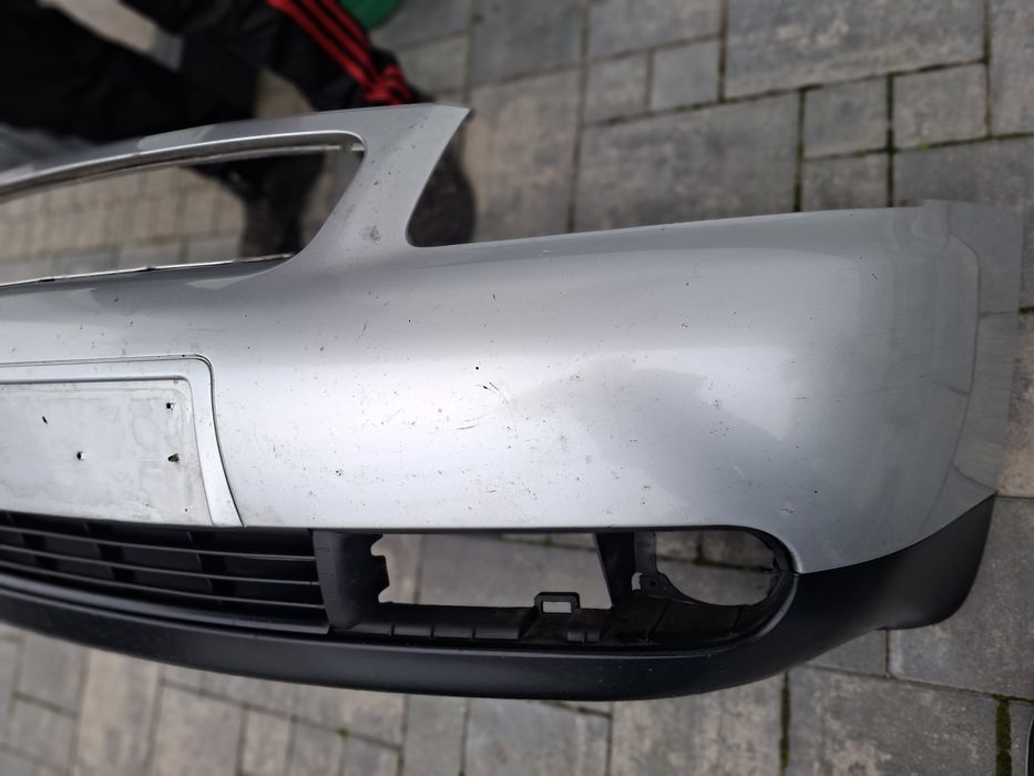 Audi a3 8l lift 00-03 zderzak przod przedni srebrny ly7w