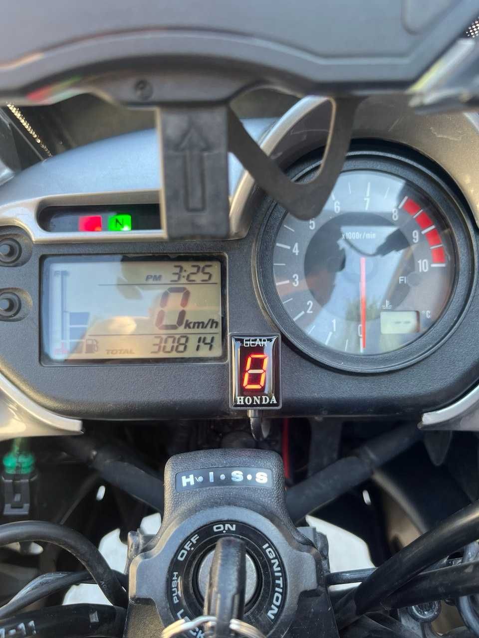 продам Honda Transalp XL700