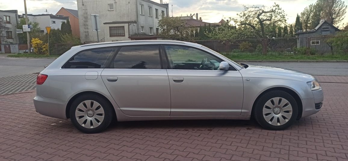 Audi A6 benzyna kombi oryginał Kielce