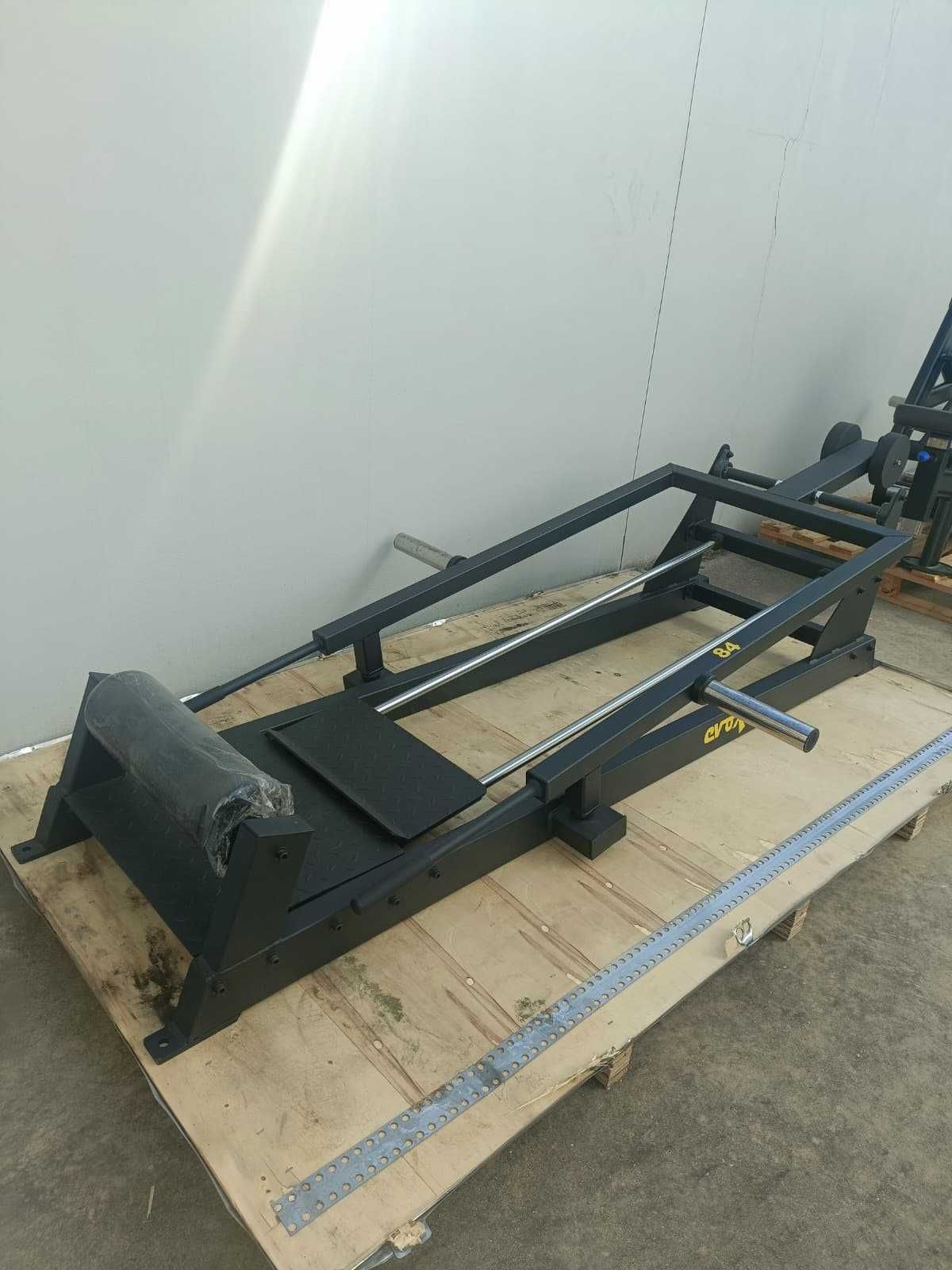 Máquina de Musculação Lunge Machine - Excelente Estado!