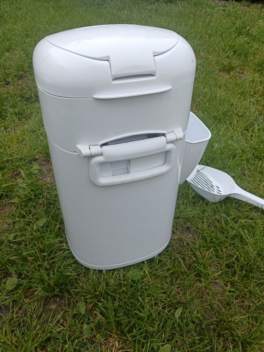 Kosz, pojemnik na zużyty żwirek firmy LitterLocker