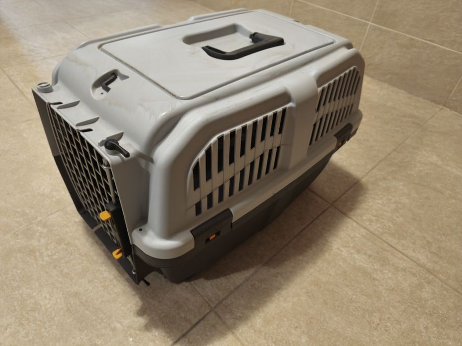 Caixa transportadora de animais (cão, gato)