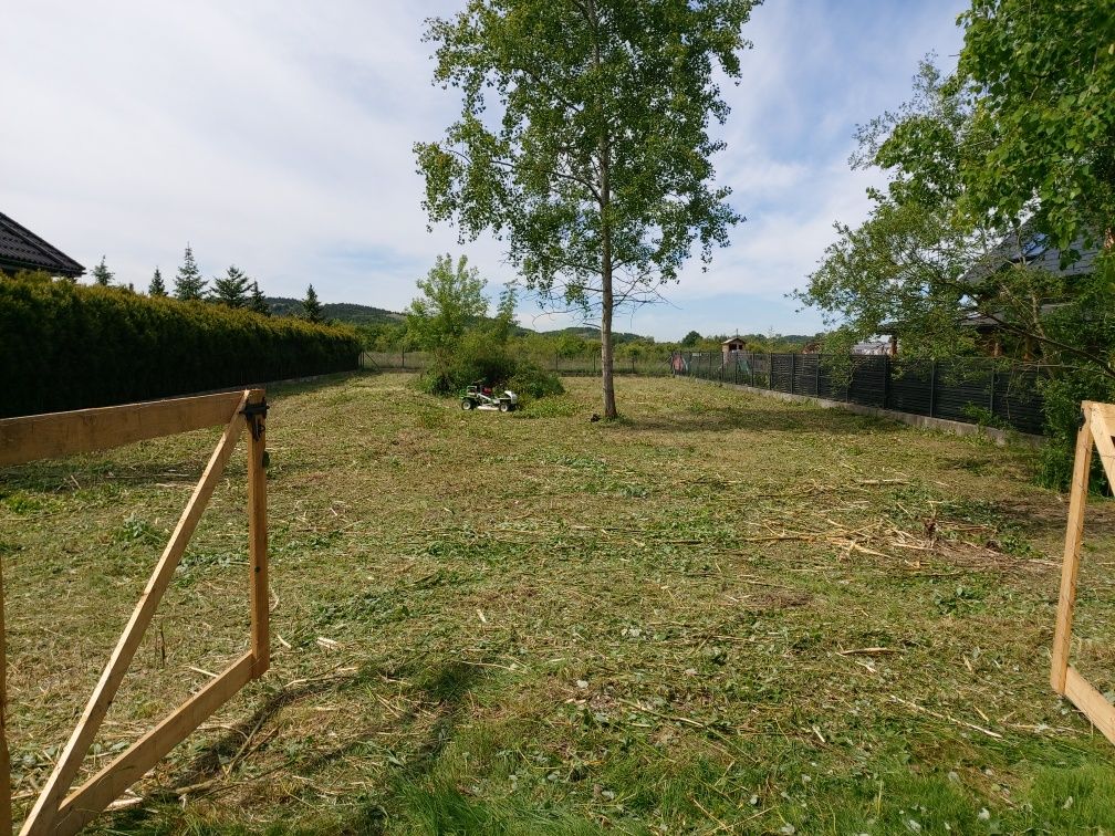 Koszenie trawy działek, karczowanie nieużytków, rębak,wycinka