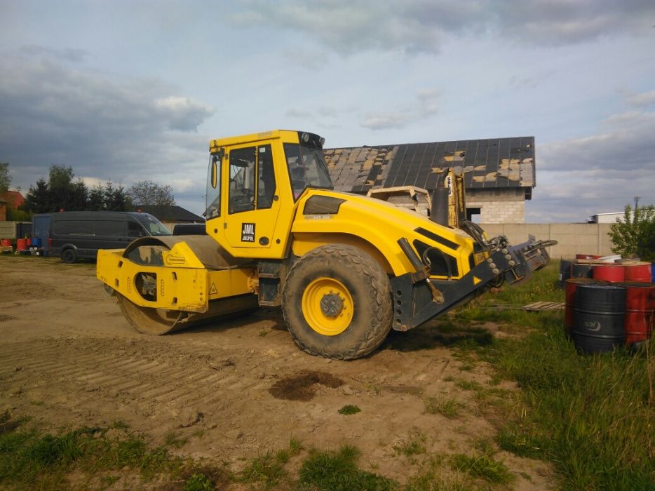 Walec wynajem wynajme wypożycze walec Bomag BW 213