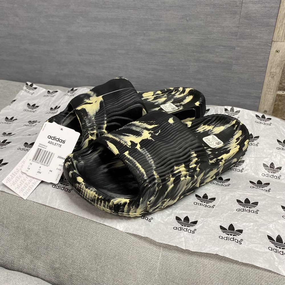 Тапки Adidas Adilette 22 Black & Beige / Всі розміри