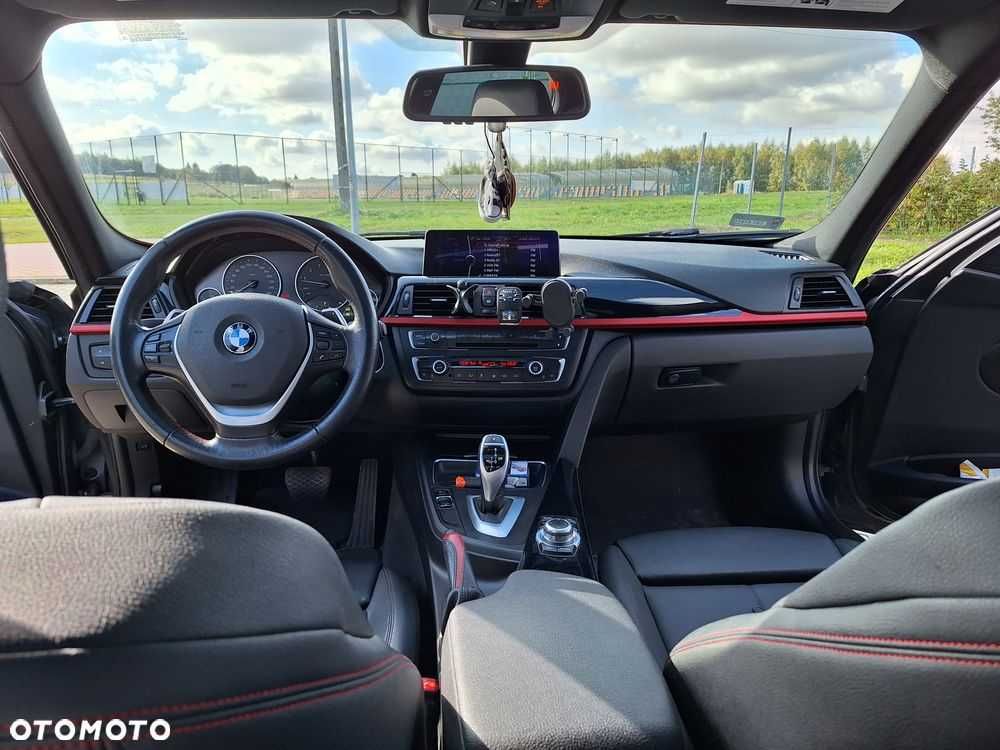 Bmw F30 328i 2013r