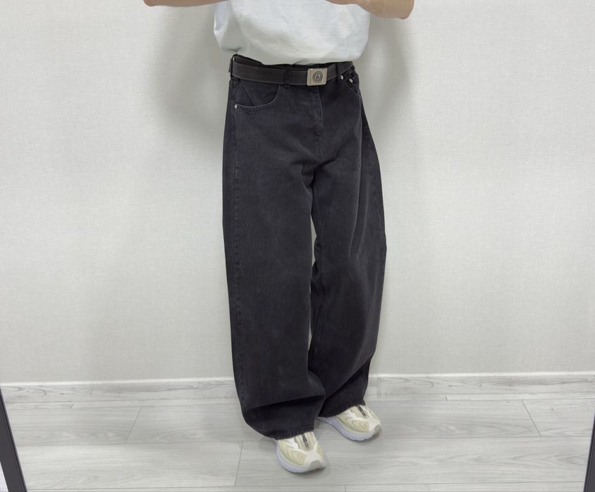 Чорні джинси широкі Weekday базові baggy черные джинсы широкие бегги