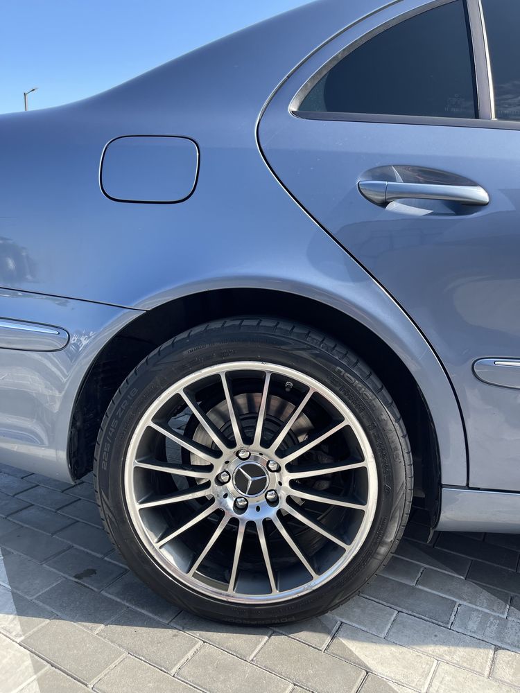 Продам Mersedes-Benz w211 2.2cdi.