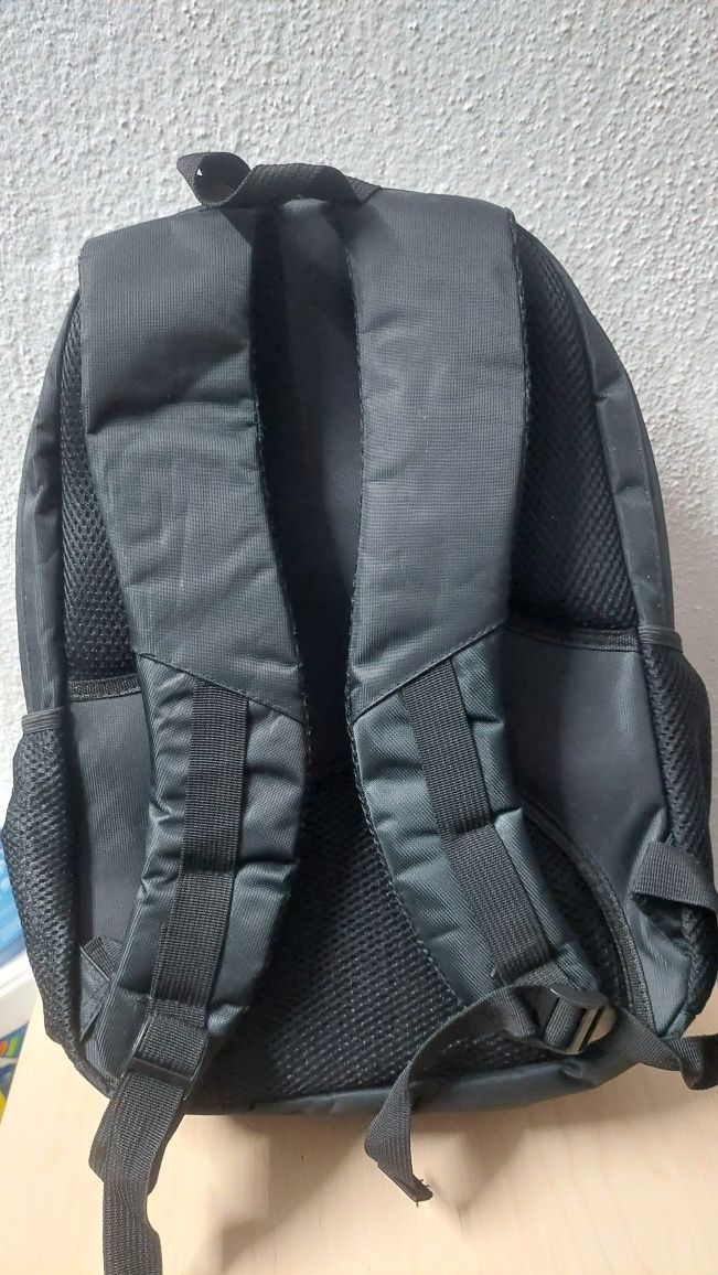 Mochila para transporte de portátil  NOVA