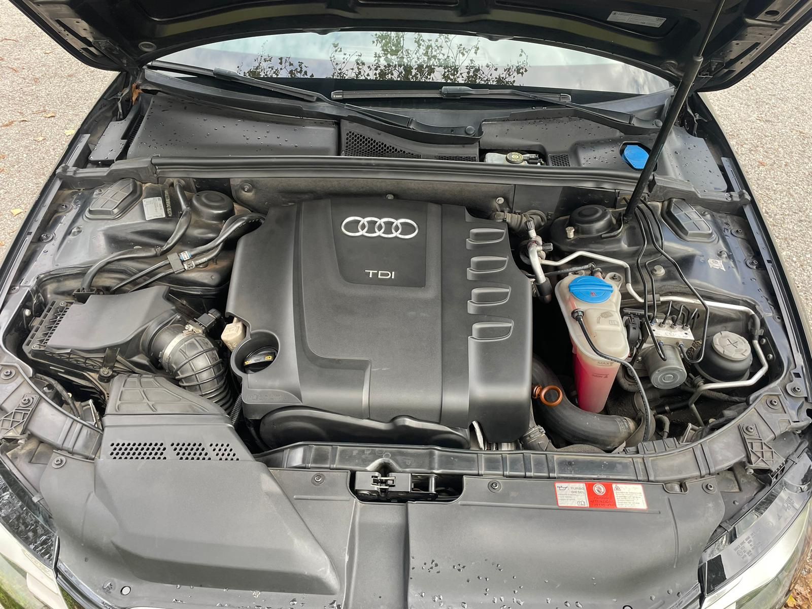 Audi a4 b8 2.0 TDI