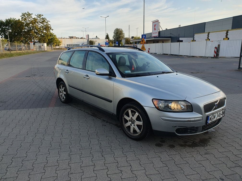 Volvo v50 1.6d doinstalowany ! Auto prywatne