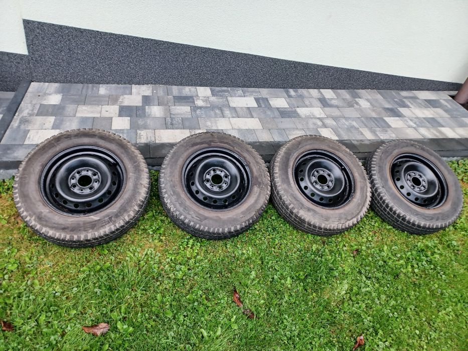 Fiat Panda felgi kola R13 opony 155/80r13 m+s zimowedębica frigo