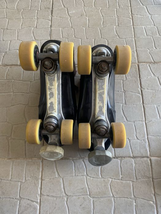 Equipamento de hoquei patins