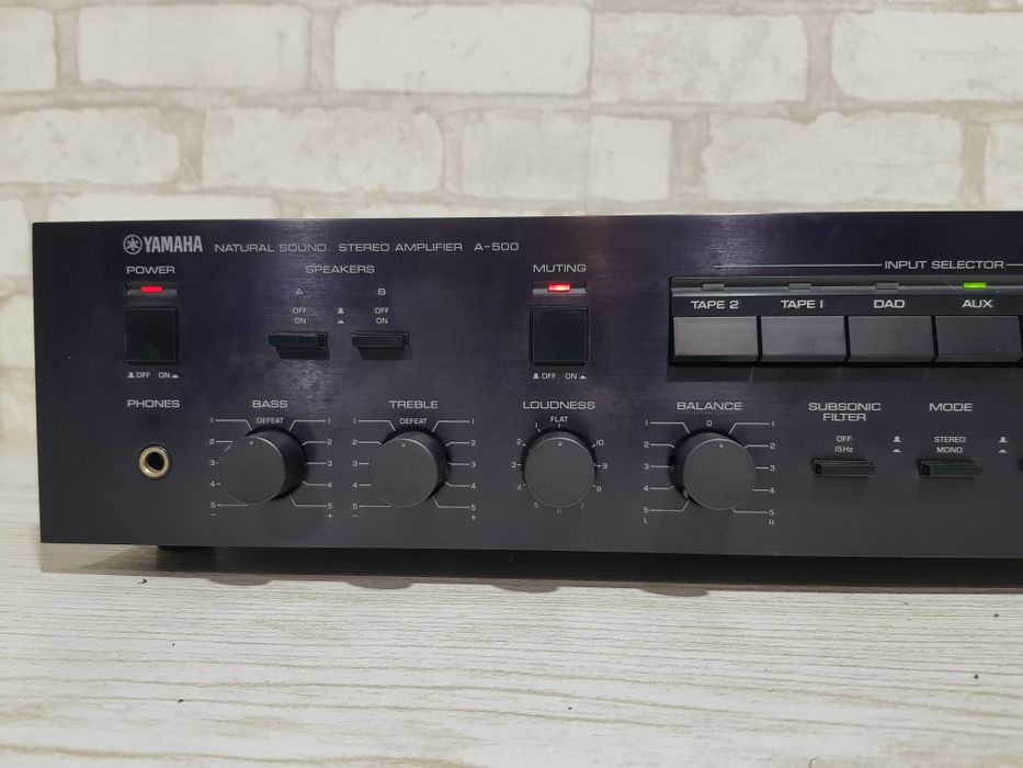 Стерео підсилювач YAMAHA A-500,*2x100 Вт, б/у з Німеччини