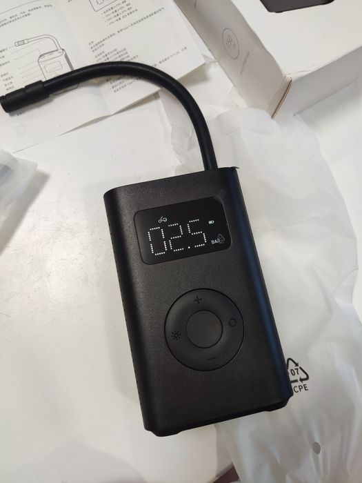Компресор Xiaomi Portable Electric Air Compressor 2 new новий акумулят